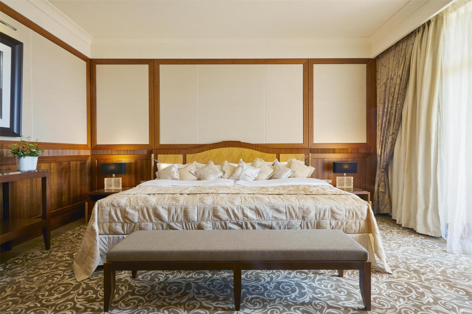 Hotel Kempinski Palace Portoroz Bagian luar foto