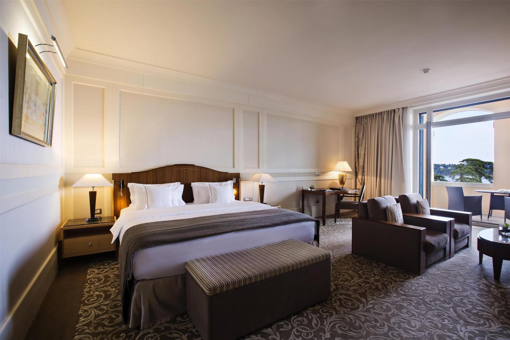Hotel Kempinski Palace Portoroz Bagian luar foto