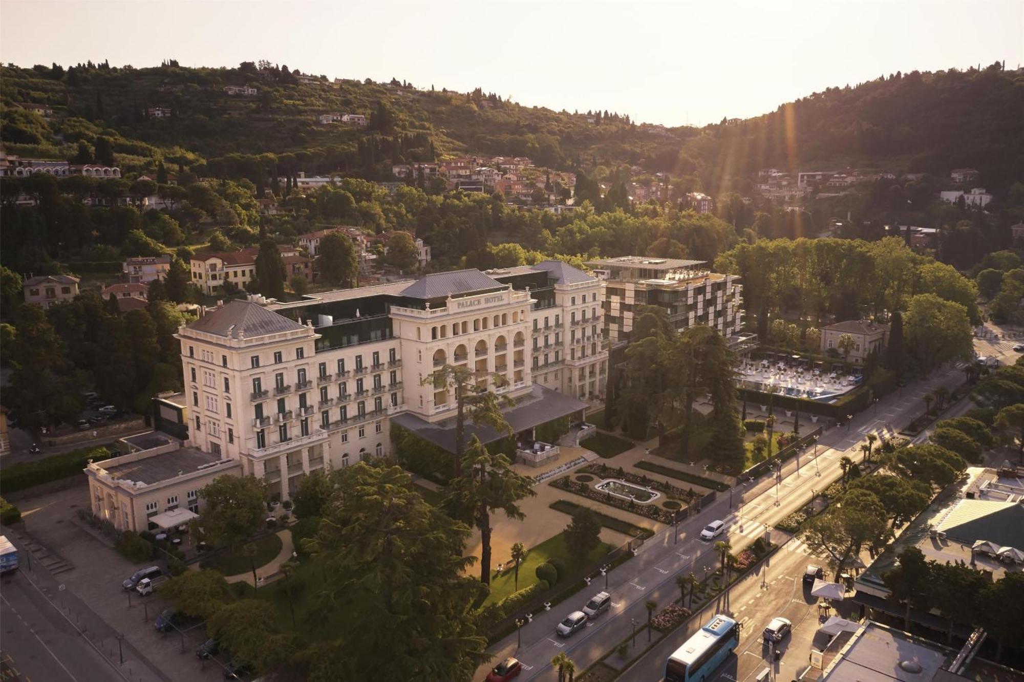 Hotel Kempinski Palace Portoroz Bagian luar foto